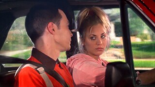 Penny: Sheldon, kalau kau terus bicara omong kosong, aku akan menjatuhkanmu!