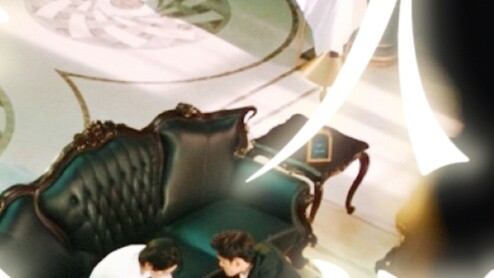 "Aneh sekali, kenapa dicintai selalu membuat orang menangis?" Ternyata, saat kita benar-benar mencin