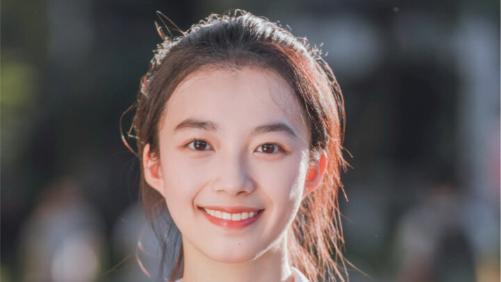 Masa muda siapa lagi yang akan diwarnai oleh Zhong Chuxi yang berusia 18 tahun ini?