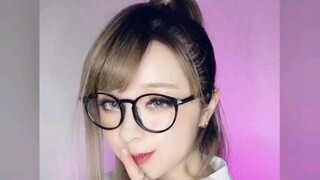 Meiyiliya’s early Tik Tok videos.