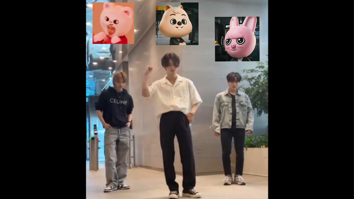 Breaking news! Let's dip dumplings in two spicy sauces and make kicks! [Stray Kids]