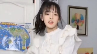 刘雨萱的白色蛋糕连衣裙，甜到你了吗?