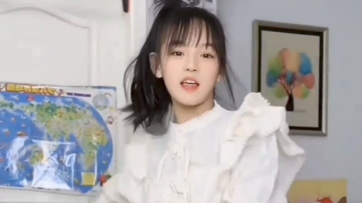 فستان الكيك الأبيض الخاص بليو يوي شوان، هل هو حلو بما يكفي لك؟