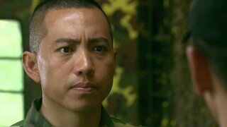 Sang instruktur, yang selama ini tidak tersenyum, tiba-tiba memiliki alur cerita yang dramatis