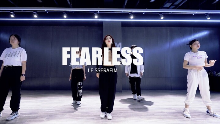 鲨封了！！LE SSERAFIM出道曲Fearless爱了 有谁不爱！💕 #翻跳 #韩舞翻跳 #kpop #lesserafim #fearless