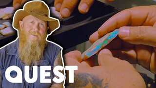 Rod & JC Use Explosives To Mine Colourful Opal | Outback Opal Hunters: Red Dirt Road