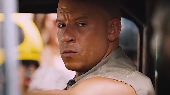 Finally I know why the engines of supercars are all in the back? Dom's driving skills are more about