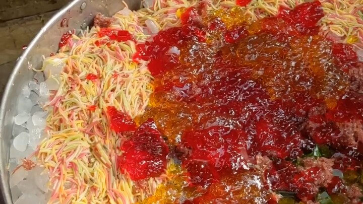 How to gradually make it look like you can't eat it?