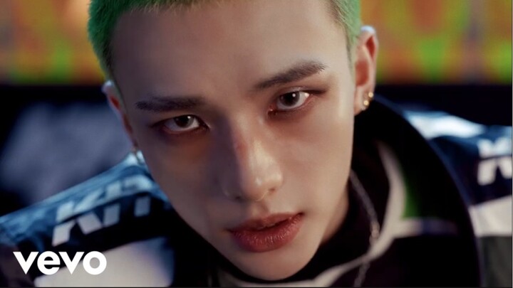 Stray Kids - CEREMONY [M/V]