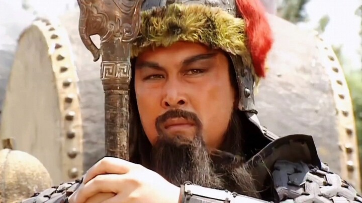 Comparing the Guan Yu of the past with the Guan Yu of the present, it's like he's showing off his sw