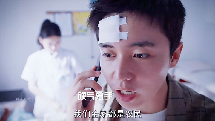 Người ta thì đi nghĩa vụ quân sự trong giới giải trí, còn anh ấy lại chuyên tâm làm nông trong làng 