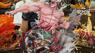 Titan thủy tổ Eren mạnh đến mức nào?
