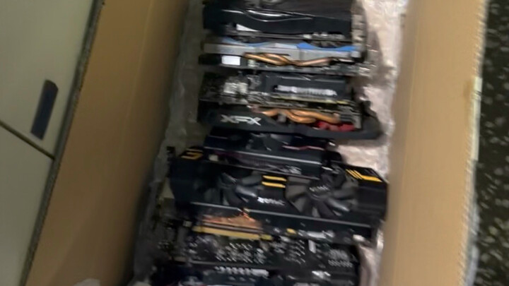 One of the few consoles that make me lose money—my own carelessness is to blame. With a budget of 40