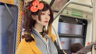 เจอจิโอริซังในรถไฟใต้ดิน! คอสเพลย์นี่เร็วจริงๆ!