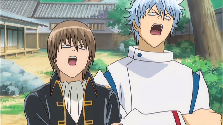 Quan Kiện Thổ Phương cũng chẳng nổi giận, cứ để hai người họ tự xử lý vậy.