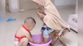 二胎也有混得差的，人生如此，都是为了混口饭吃