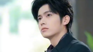 Saat aku mati demi cahaya bulan putih suamiku, dia memohon padaku untuk menikah