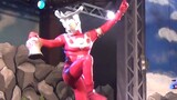 Panggung Ultraman memainkan adegan terkenal bagian 2