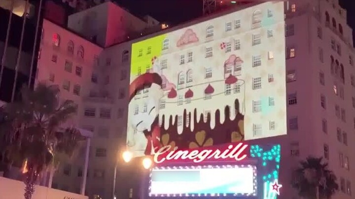 [Genshin Impact] Một người nước ngoài đã mua một bức tường tại khách sạn Hollywood để kỷ niệm sinh nhật của Claire