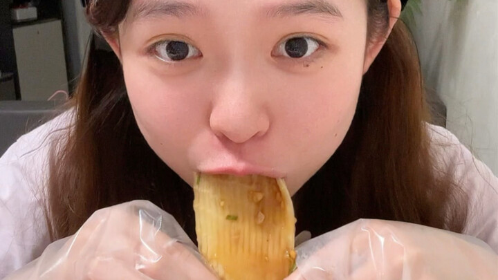 ครีบปลากระเบนกรอบๆ อร่อยมาก