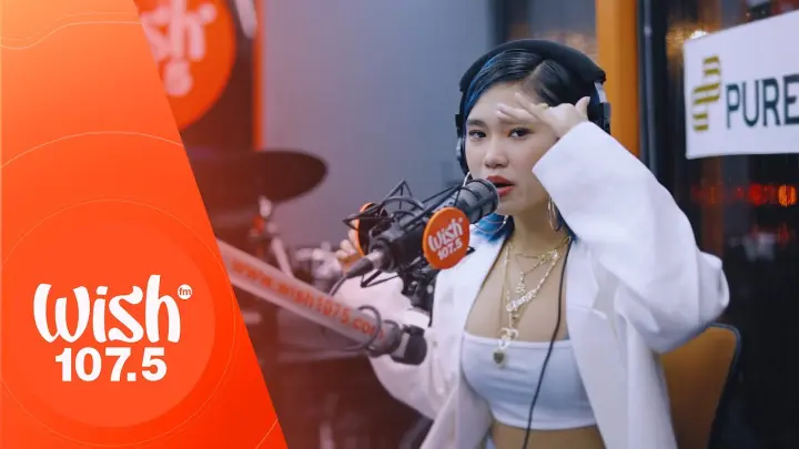 Alex Bruce performs “Dime Girls” LIVE on Wish 107.5 Bus