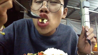 แม่ด้าหาแดก Ep70 ยำหมูยออุบล กระเพรา ข้าต้มปลา ที่อุบลฯ