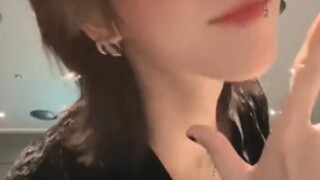 「徐明浩跳whatever」丨外网评论：你是又在隔离吗！！！！！