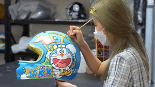 Arai素色头盔彩绘哆啦a梦主题，男孩子们抗得住吗？真的太可爱了！