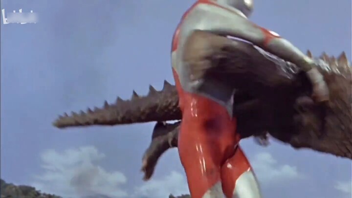 "Ultraman": "Kasus Penghapusan Showa OP" "Ace Generasi Pertama"