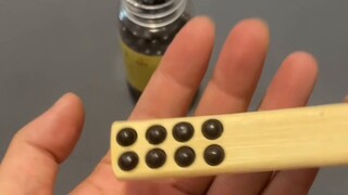 Special spoon for Liuwei Dihuang Pills. What other medicine can be taken with 8 pills?