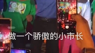 菲律宾🇵🇭信任马尼拉市长。做人要按规矩办事，隔着锅台上炕，此人慎交！