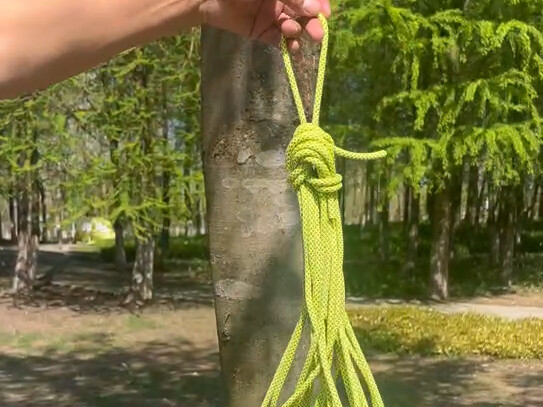 Vua của các nút thắt