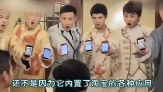 这手机广告放在现在也是相当炸裂。