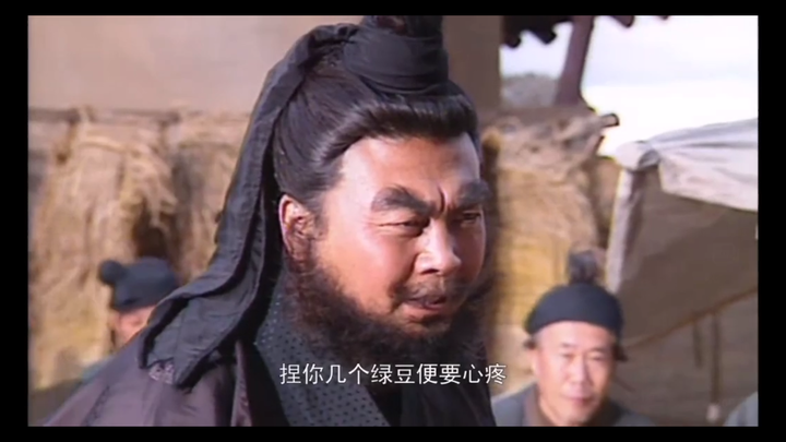 《三国演义》关羽张飞大打出手，关键时刻，刘备一招阵住两人