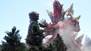 Ultraman Dekai's new September magazine, the righteous space fighters appear, fighting against Sophi