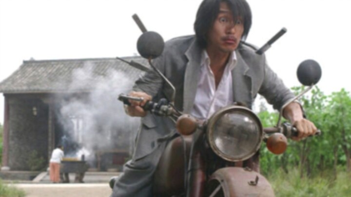 Behind the scenes footage of Stephen Chow's movie "Kung Fu". This movie has a high artistic content!