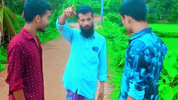 দুই বেক্কলের কান্ডটা দেখুন।
