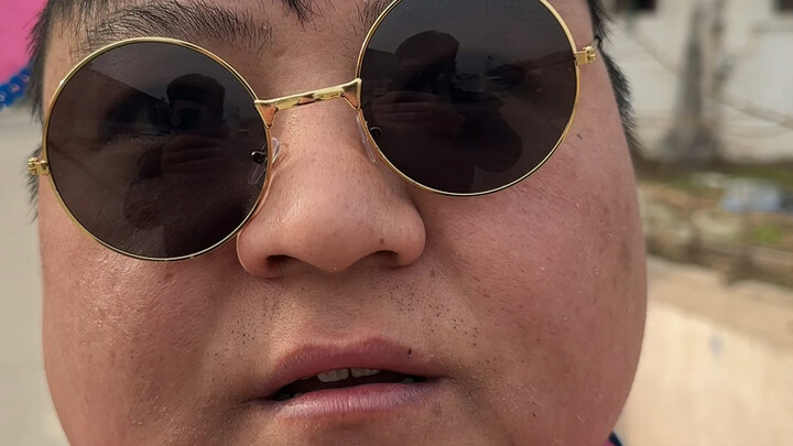大家，一起跟我做一个幸福的见证者吧。