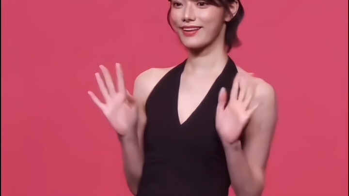 เจ้าแห่งการทะเลาะใส่ชุดดูดีนะ