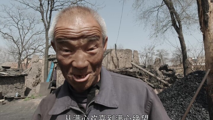 Cintaku padamu ibarat traktor yang mendaki tanjakan dengan penuh semangat dan heboh.