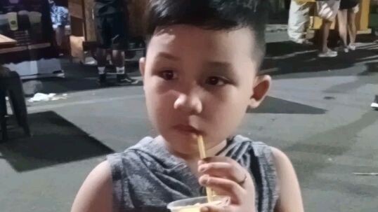 laag² with my kids and my sexy friend❤️