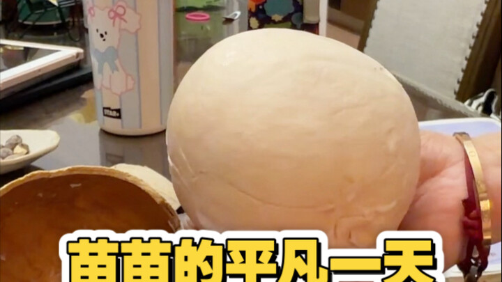 My hands are itching to crack open a coconut egg～