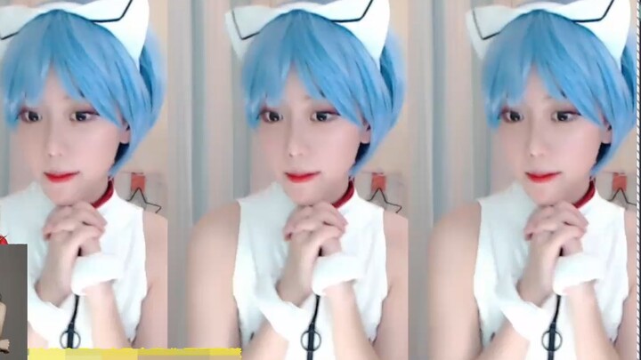 Zhou Shuyi cosplays the cheesy Rei Ayanami and awkwardly dances, leaving everyone stunned