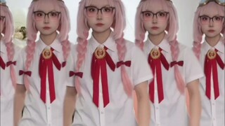 往那一站跟个ai一样