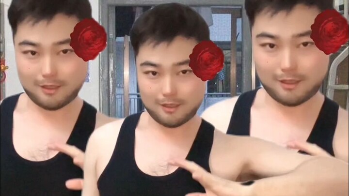 นักศึกษามหาวิทยาลัยบนอินเทอร์เน็ต