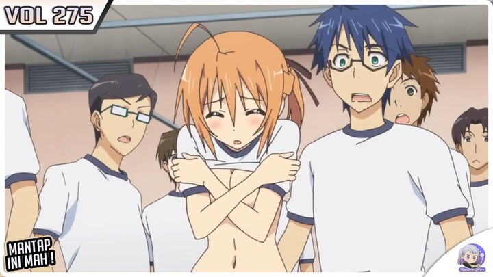 Hampir aja terlihat semua bagian atas nya wkwkwk