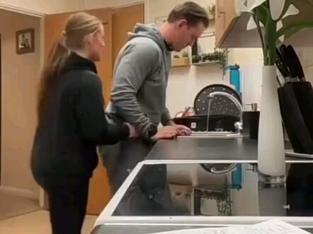 When Men and Women Switch Roles