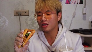 ฉันจะไม่กินเบอร์เกอร์ถ้ามันไม่ใช่อาหารจีน