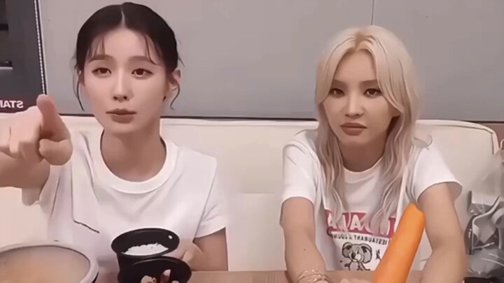 ههههه، رد فعل شياو جوان يقتلني من الضحك!!!