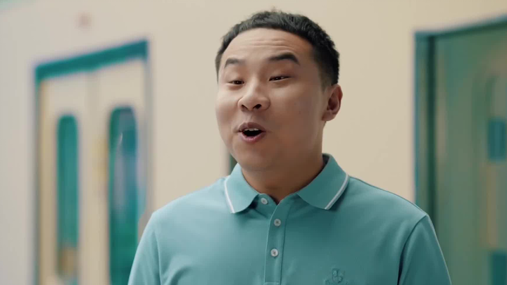Xu Zhisheng’s Latest Silly Ad: Mention My Name for a Discount…
